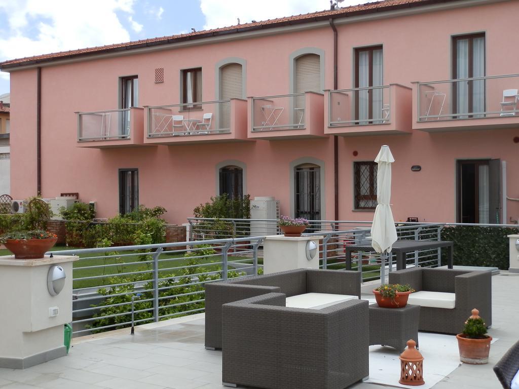 Hotel Lucerna Castiglione della Pescaia Exterior photo
